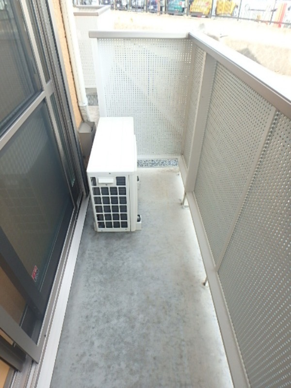 バルコニー　図面と現状に相違がある場合には現状を優先