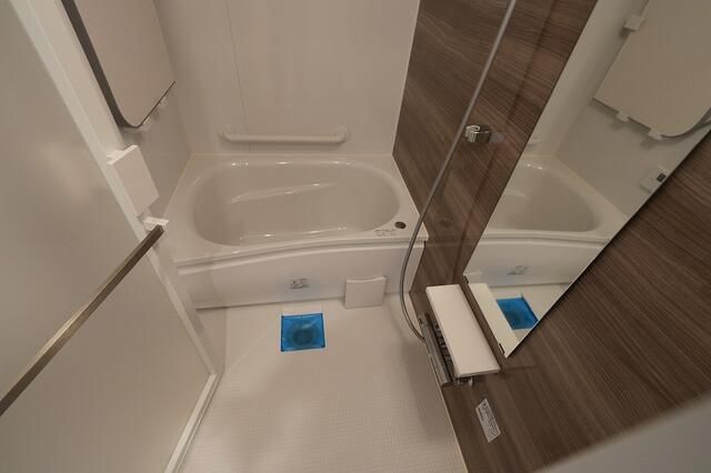 バス・シャワールーム　別部屋参考写真