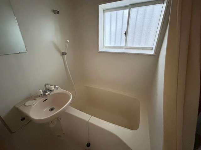 バス・シャワールーム　別号室の写真です。