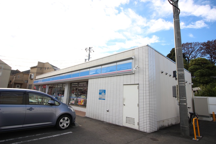 コンビニ　ローソン 川崎野川店（コンビニ）まで674m