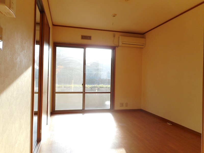 居室・リビング　居室