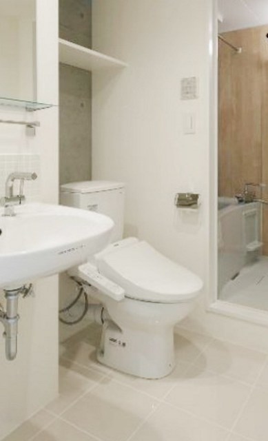 トイレ　トイレもきれいです