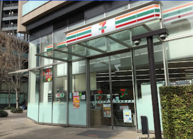 コンビニ　セブンイレブン 大崎百反通り店（コンビニ）まで636m