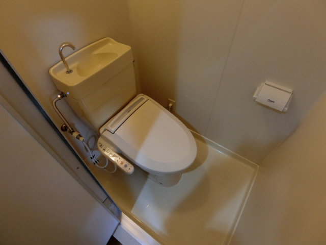 トイレ　ウォシュレット