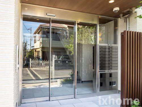 エントランス　毎日通るエントランスはこのようになっています