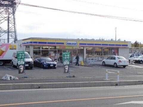 コンビニ　ミニストップ蓮田黒浜店（コンビニ）まで674m