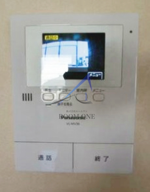 セキュリティ　モニター付きインターホンです。