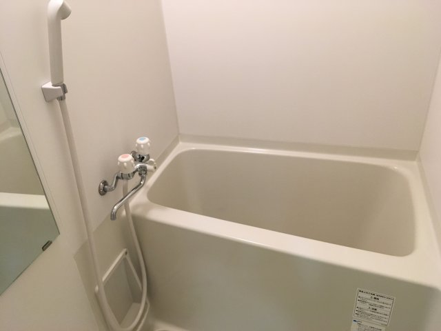 朝日プラザ西舞子の風呂写真