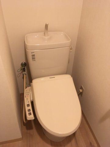 朝日プラザ西舞子のトイレ写真