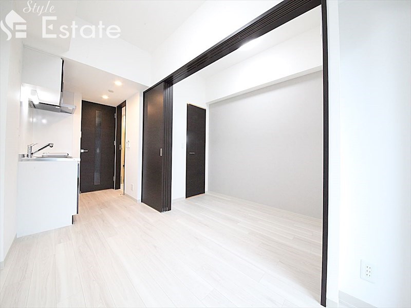 居室・リビング　内装