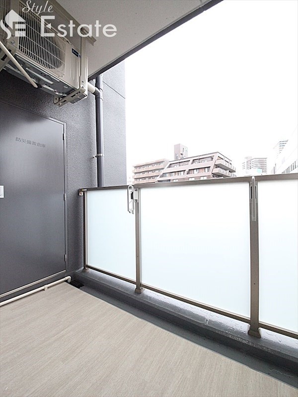 バルコニー　バルコニー