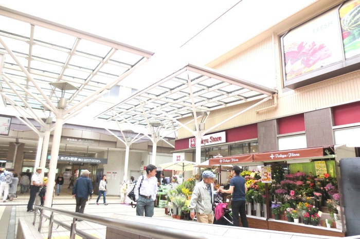 スーパー　あざみ野 東急ストア（スーパー）まで471m