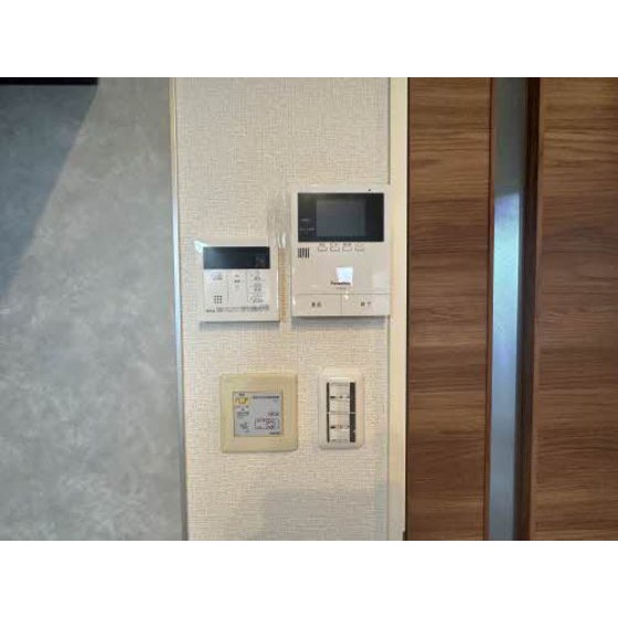 セキュリティ　モニタ付きドアホン♪