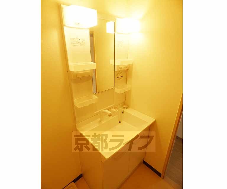 洗面設備　独立洗面台