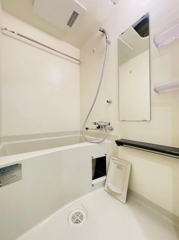 バス・シャワールーム　同マンション別部屋　参考写真