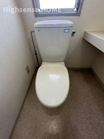 トイレ　コンパクトで使いやすいトイレです