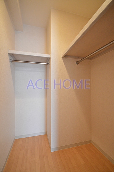 収納　ウォークインクローゼット