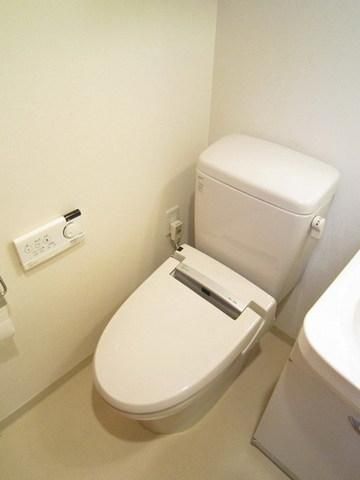 トイレ　★ウォシュレット★