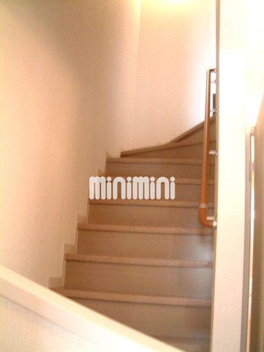 居室・リビング　室内階段