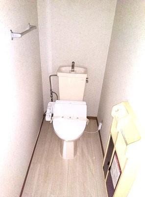 エステート川北のトイレ写真