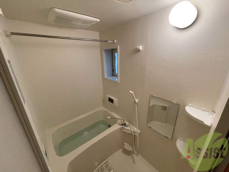 バス・シャワールーム　疲れた時はゆっくり湯船に浸かってリラックス♪