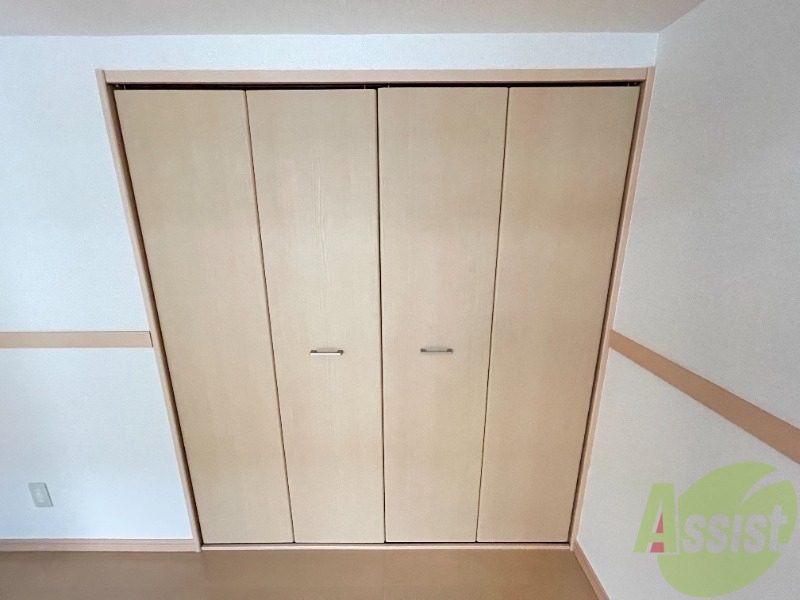 収納　こちらは収納です。中はどうなっているのでしょう。