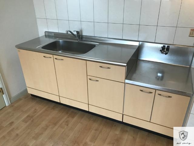 キッチン　リビング