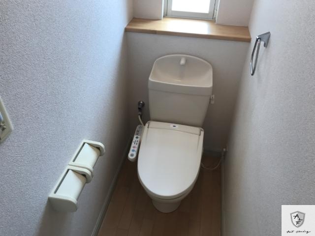 トイレ　シャワー付トイレ