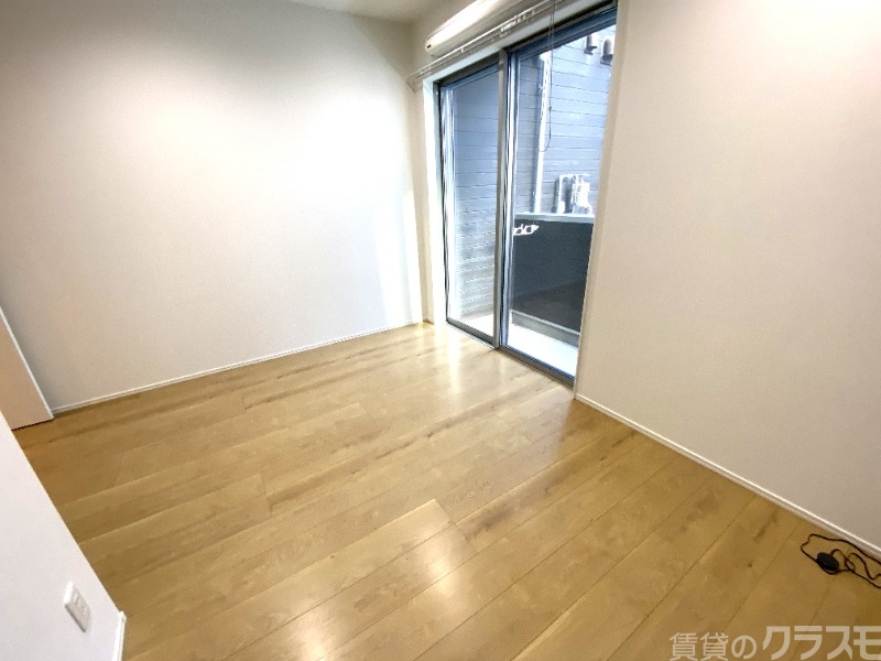 その他部屋・スペース　白を基調にした明るいお部屋です。