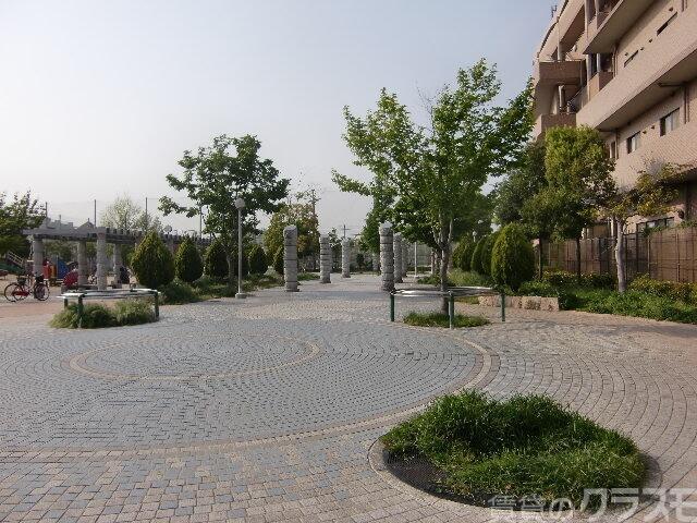 公園　新高中央公園（公園）まで230m