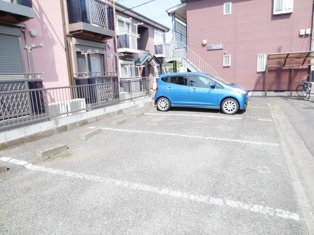 エントランス　★駐車場★
