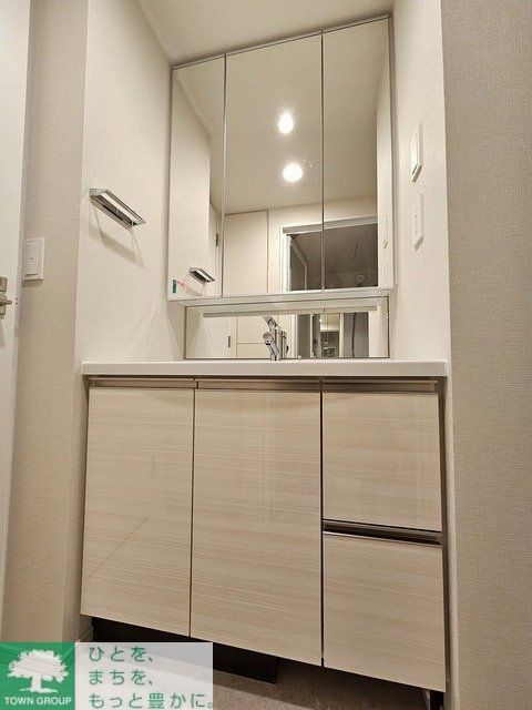 洗面設備　お部屋探しは株式会社　タウンハウジング　までお気軽にお問合…