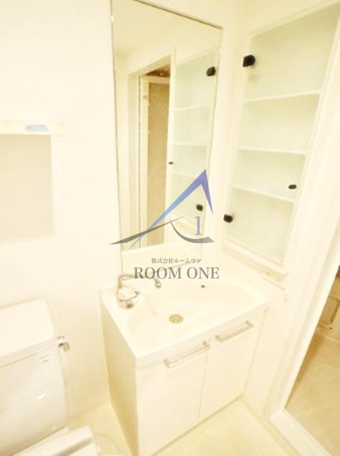 洗面設備　洗面台です。