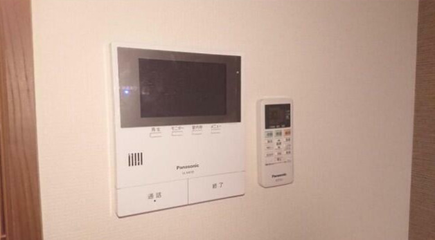 セキュリティ　モニター付インターホンで安心です