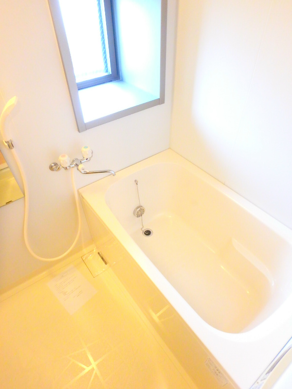 バス・シャワールーム　綺麗な水周り