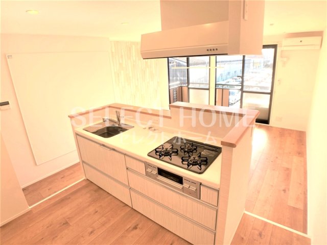 キッチン　キッチンでお料理をお楽しみください