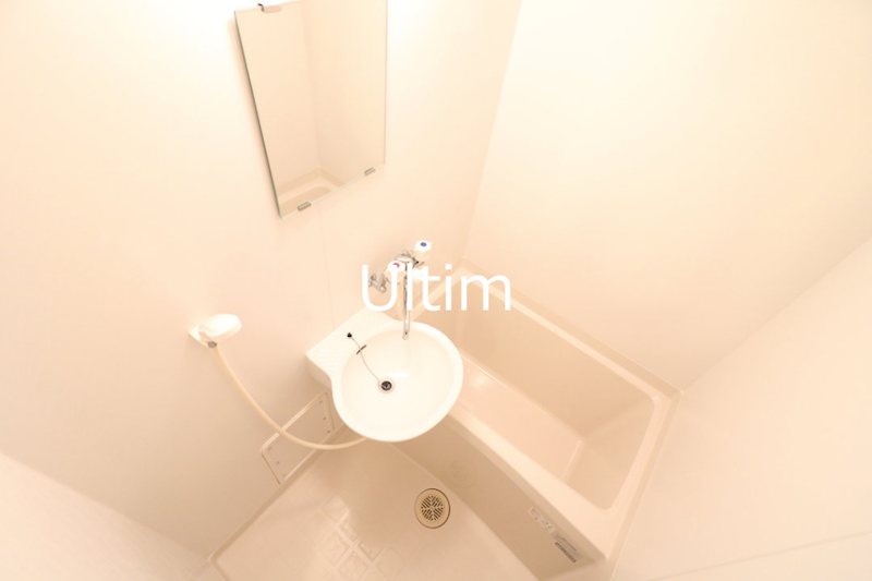 洗面設備　※別のお部屋の写真です