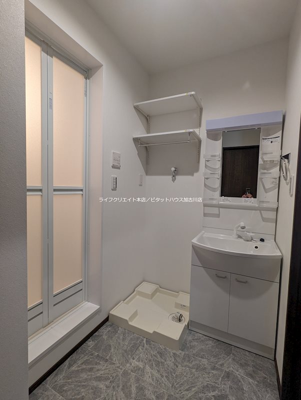 洗面設備　※写真は２０３号