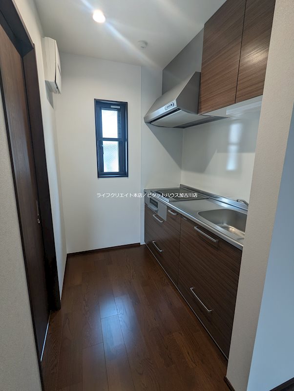 キッチン　※写真は２０３号