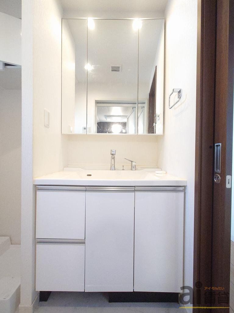 洗面設備　～同仕様写真～