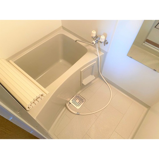 バス・シャワールーム　バス