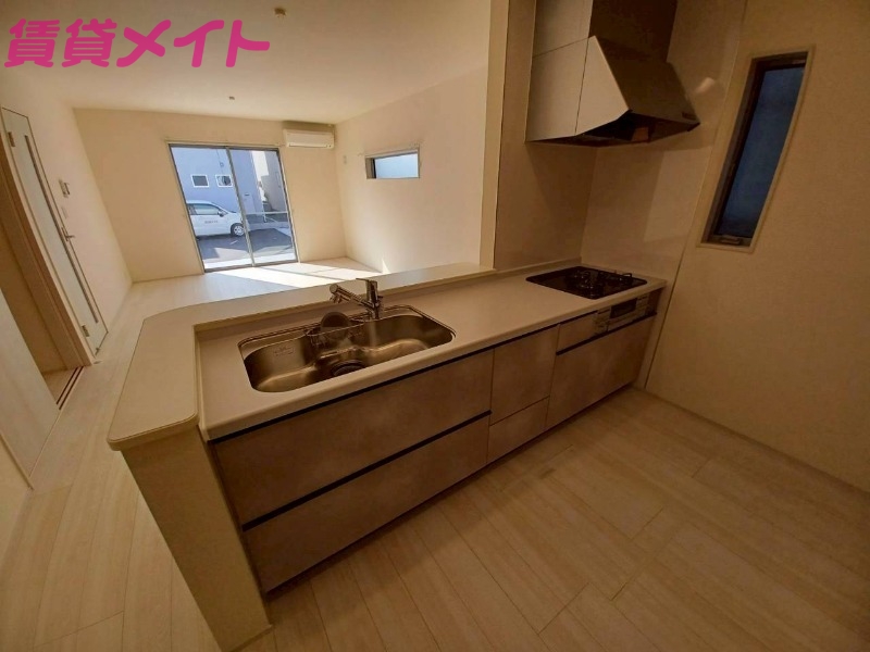 キッチン　同型掲載