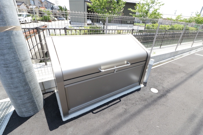 その他共有部分　忙しい朝に嬉しい敷地内ゴミ置き場！