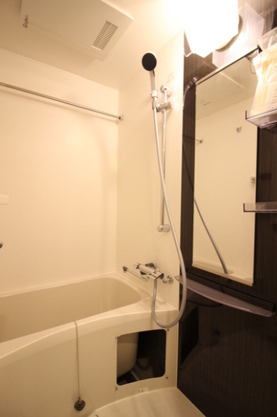 バス・シャワールーム　風呂