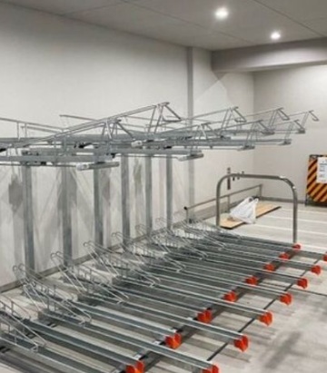 駐車場　駐輪場