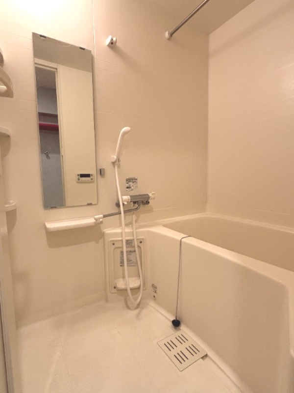 バス・シャワールーム　別号室イメージ