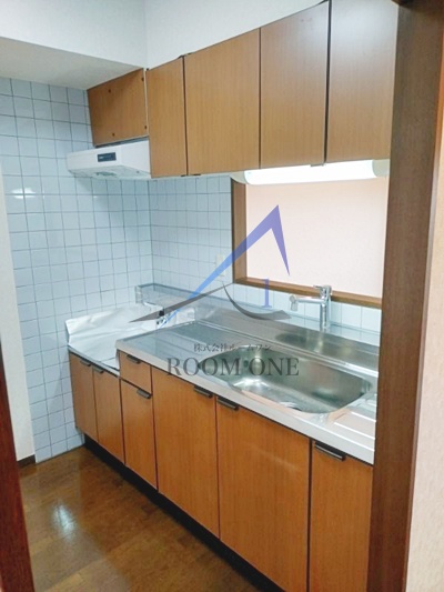 キッチン　キッチンです。