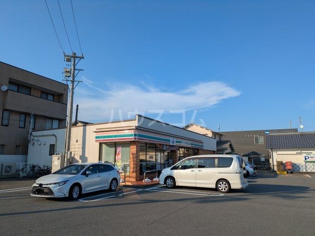 コンビニ　セブンイレブン 静岡馬渕店（コンビニ）まで618m