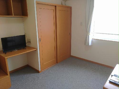 居室・リビング　※同タイプ部屋の写真となります