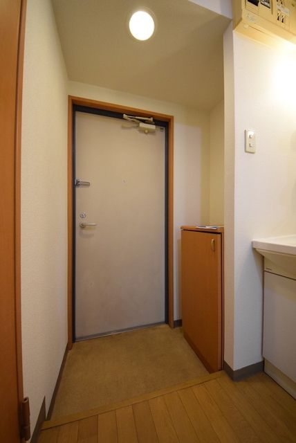 玄関　お部屋探しはタウンハウジング千葉店にお任せ下さい♪